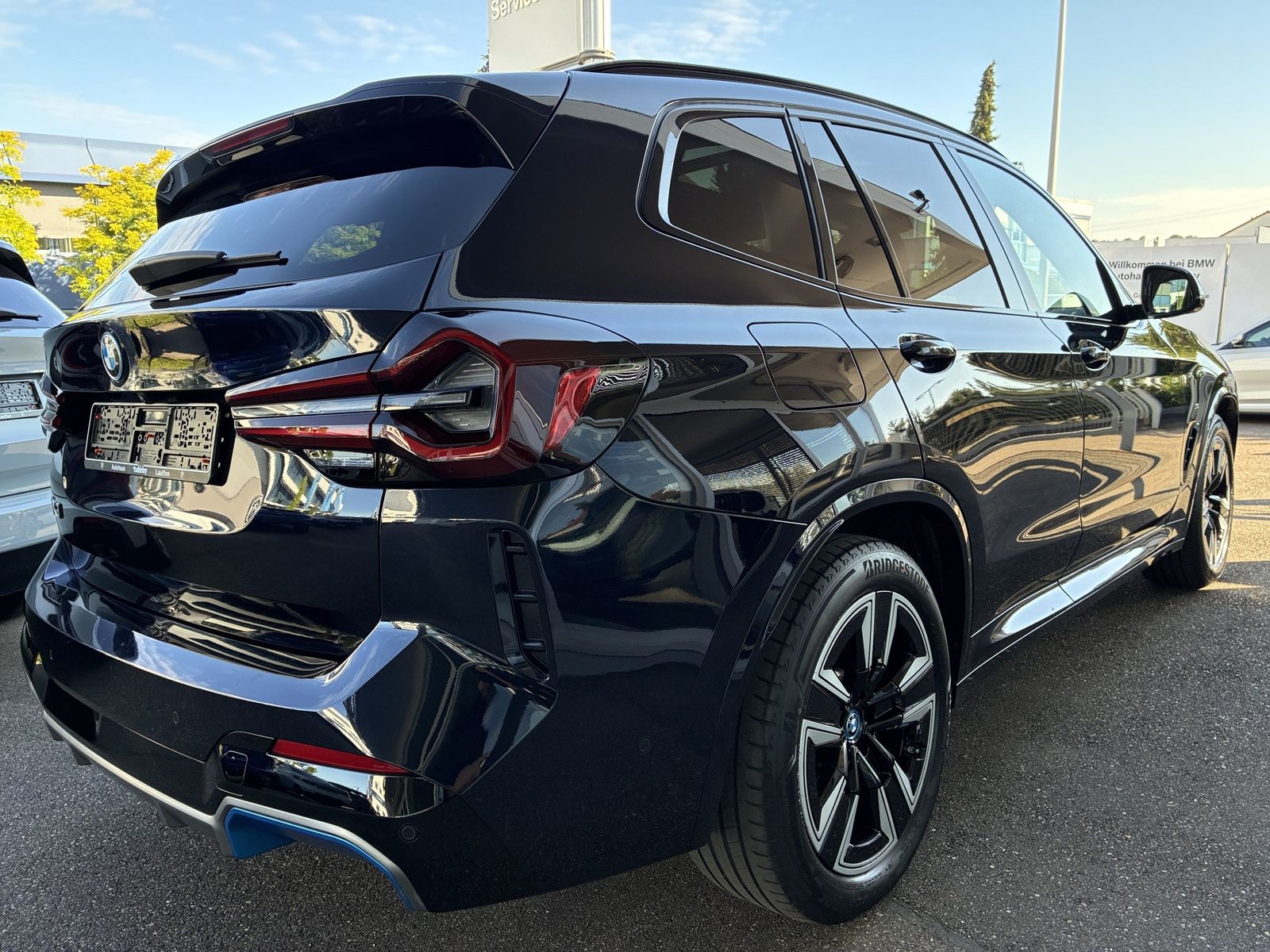BMW iX3 Panorama ACC M-Sport HeadUp Memory foto 6
