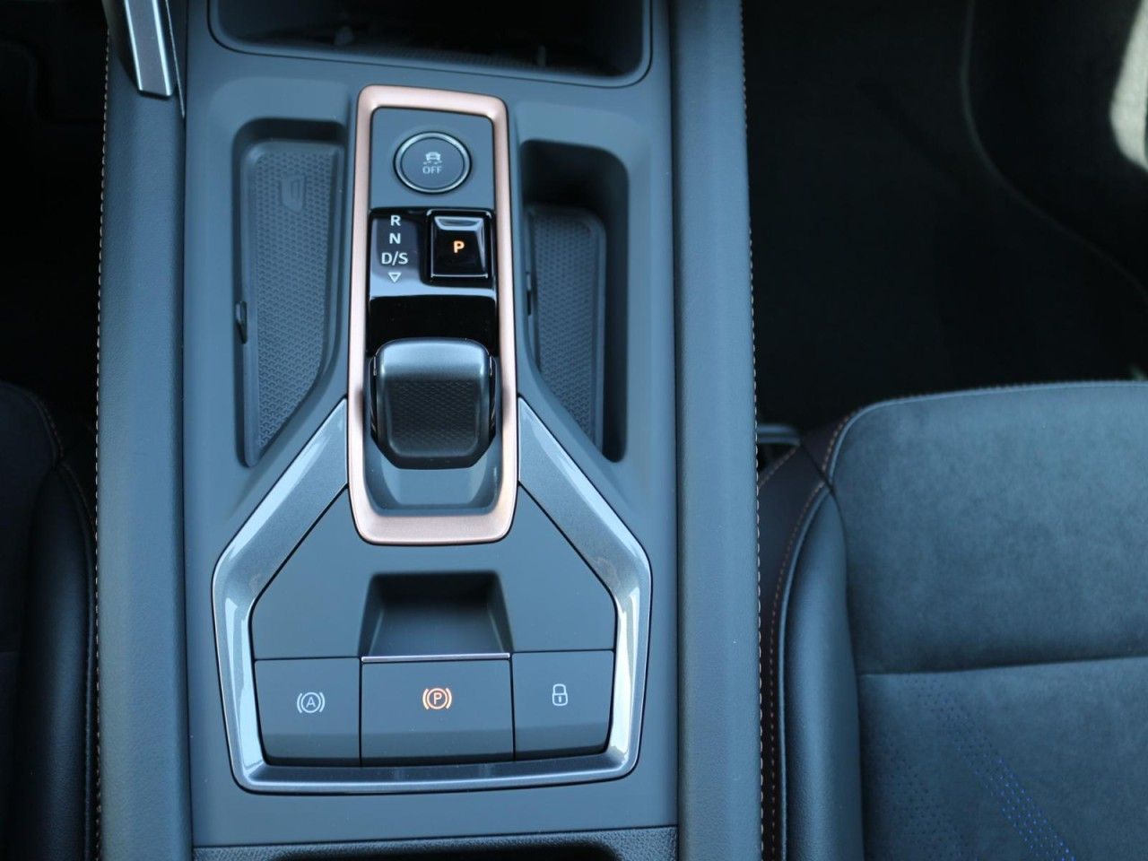 Fahrzeugabbildung CUPRA Formentor 1.5 110 kW eTSI