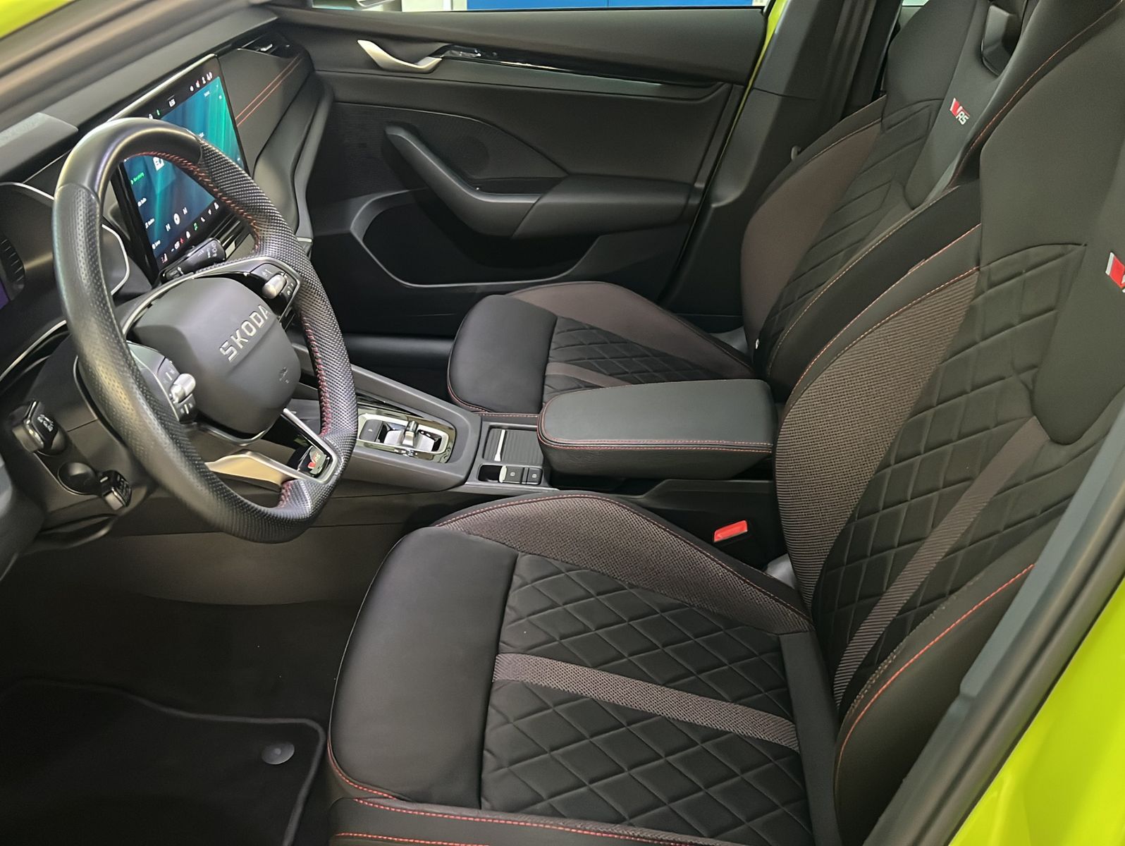 Skoda Octavia 2.0 TSI RS DSG*Pano*Navi*Kessy*SideAssis foto 5