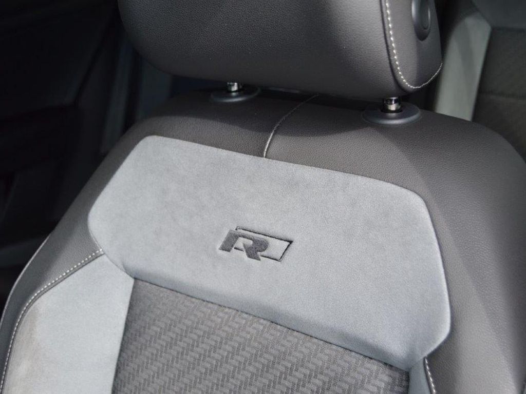 T-Roc 2.0 TSI 190 PS 4M DSG R-Line AHK/19-ZOLL+D