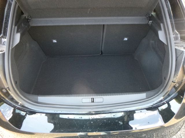 Corsa F GS