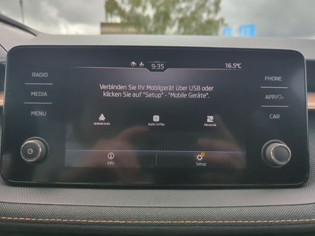 Fahrzeugabbildung SKODA Fabia 1.0 TSI DSG Style Colour Concept CLIMATRON