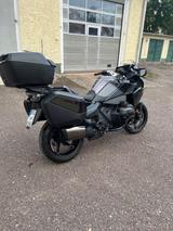 BMW R1300 RT - BMW R 1300 RT