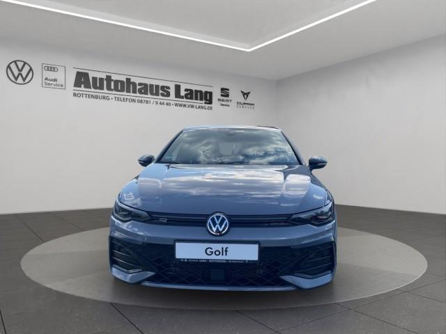 Volkswagen Golf VIII 2.0 TDI DSG R-Line Black Style IQ Ligh