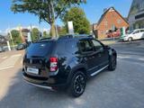 Dacia Duster TCe 125 4x2 Urban Explorer - Dacia Duster Gebrauchtwagen in Hamburg