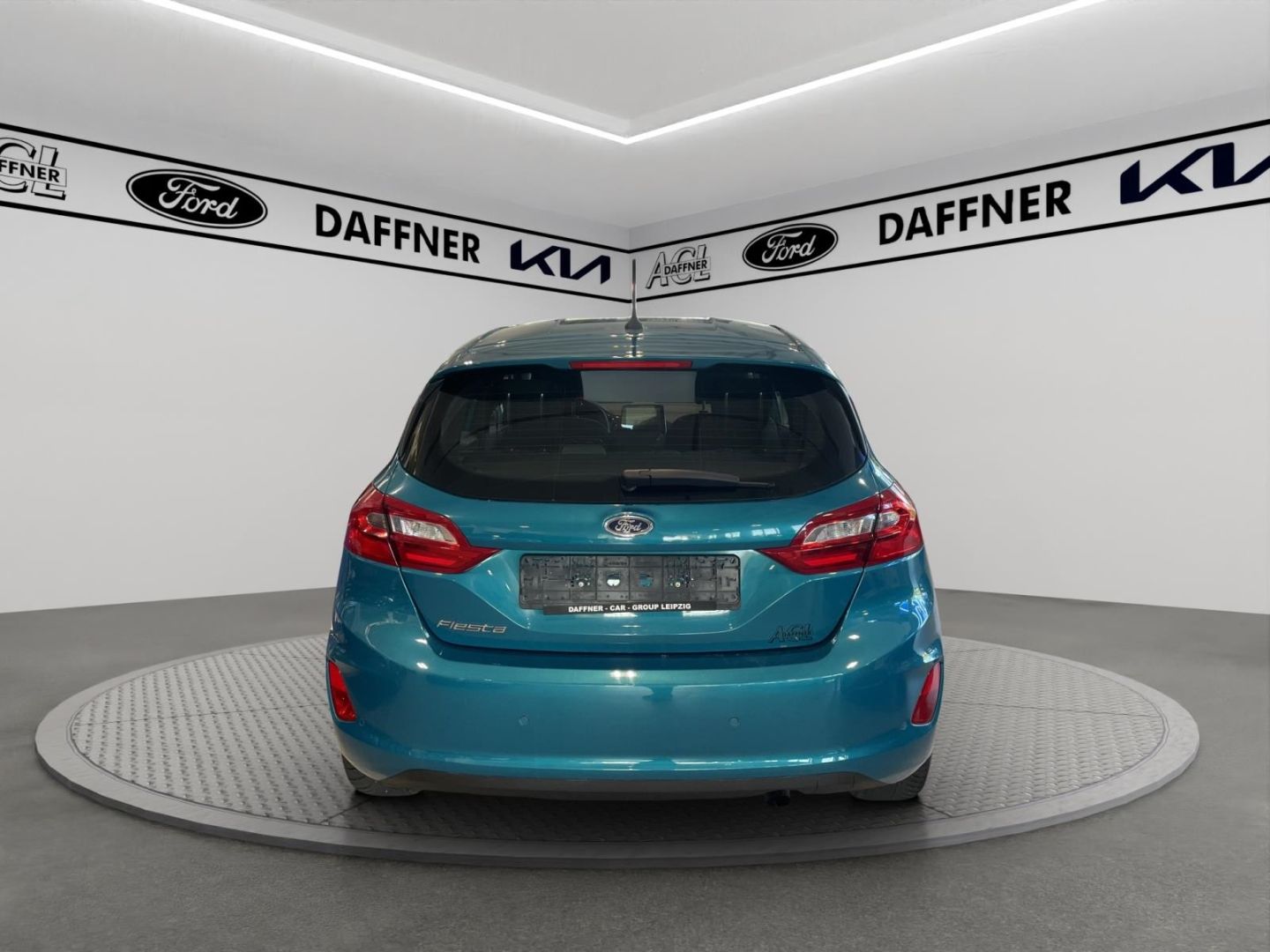 Fahrzeugabbildung Ford Fiesta Cool & Connect Apple CarPlay Android Auto