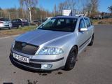 Skoda Octavia Combi Ambiente, KLIMA,  TÜV 07/2025 - Skoda Octavia aus 2006: Ambiente