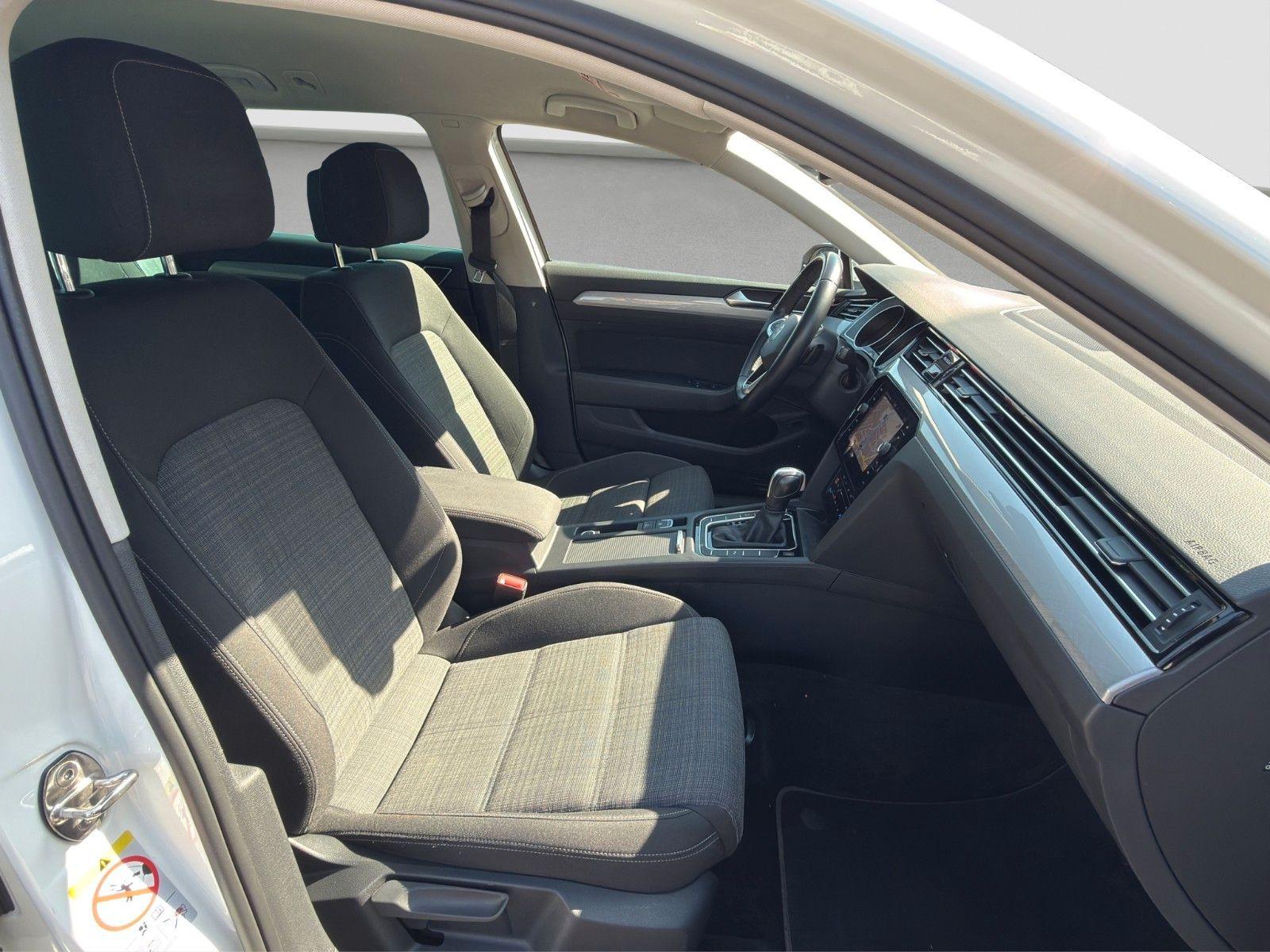 Volkswagen Passat Automatik *AHK*CarPlay*ACC*Navi*LED*PDC, миниатюра 18
