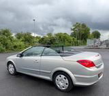 Opel Astra H Twin Top Cosmo/NEU TÜV/PDC/KLIMA - gebrauchte Opel Astra aus dem Jahr 2007