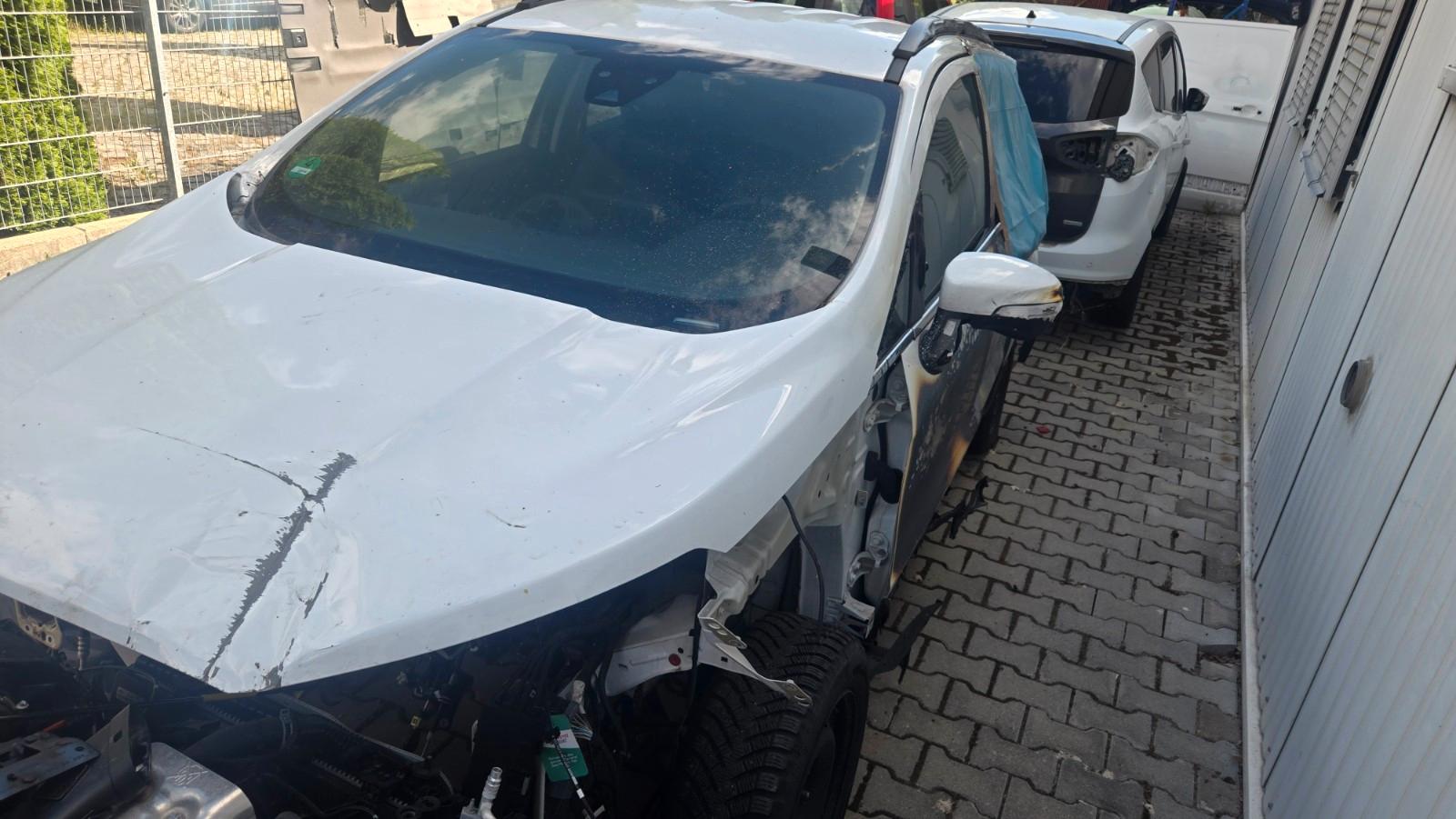 Ford EcoSport Titanium+TOTALSCHADEN!