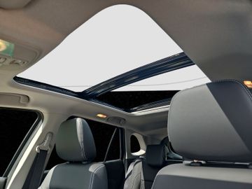 Fotografie des Suzuki (SX4) S-Cross Comfort+ 1.5 Kamera ACC PANO NAVI