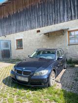 BMW 330d X-Drive Handschalter - BMW 330 aus 2006: 330d