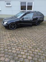 Mercedes-Benz Mercedes W203 C200T Kompressor Sport Edition - Mercedes-Benz C 200: Sport Edition