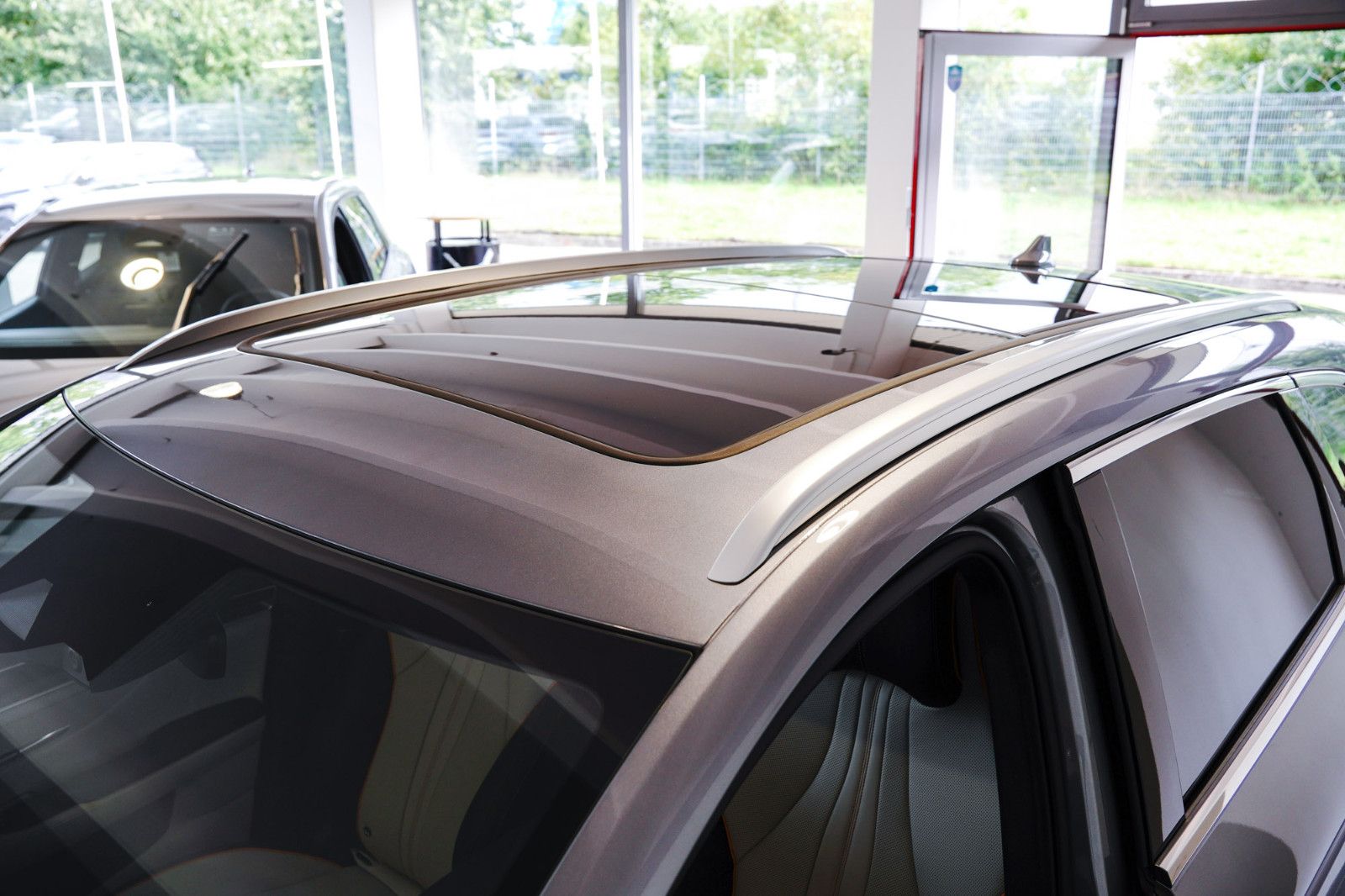 BYD SEAL U
