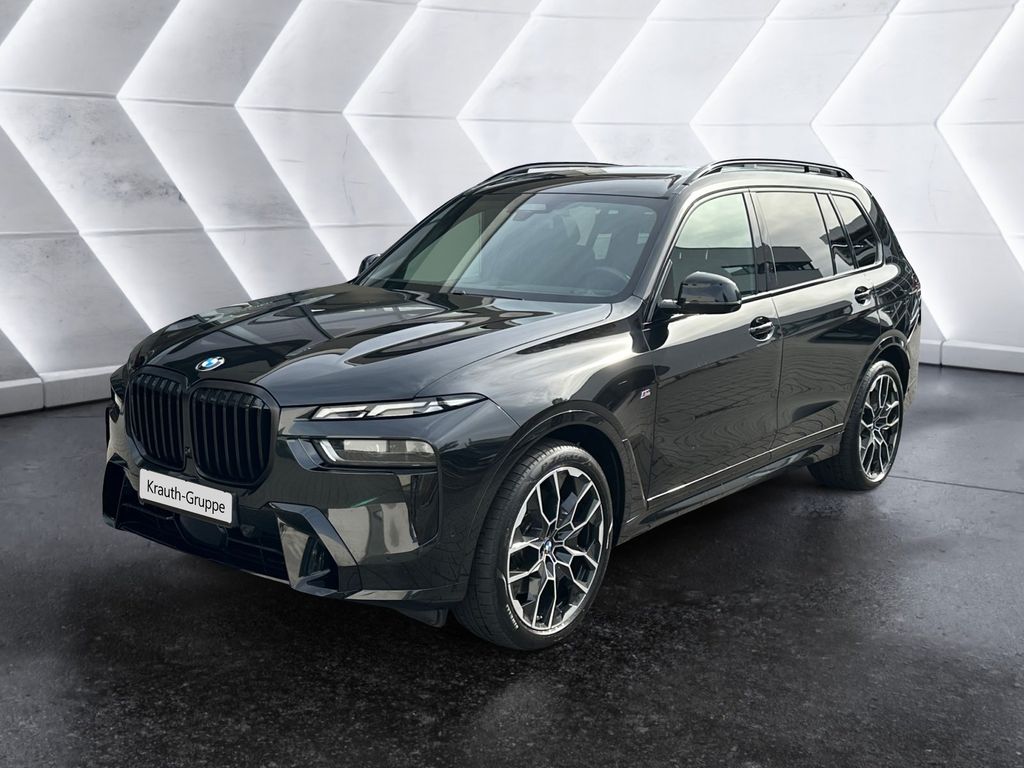 BMW X7 — hlavná fotografia