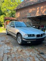 BMW e36 318i limousine - BMW 318: Limousine, E36