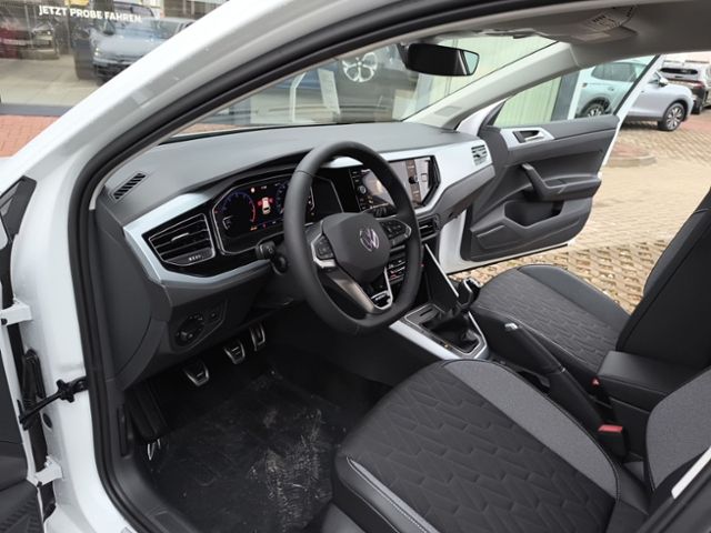 Fahrzeugabbildung Volkswagen Polo ENERGY 1,0 l 59 kW (80 PS) 5-Gang