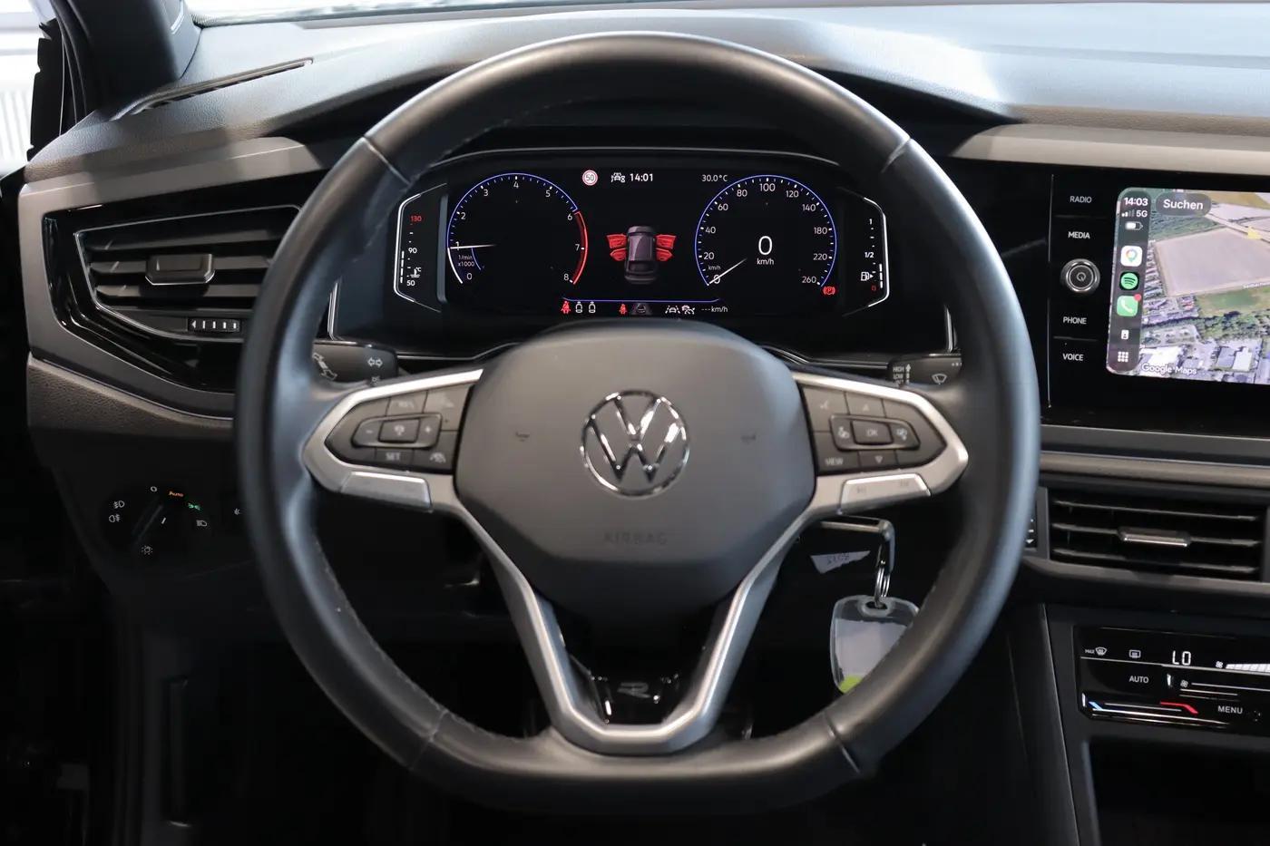 VOLKSWAGEN TAIGO 1.0 TSI 116ch R-LINE BVM Toit pano ouvrant Digital cockpit - 1ERE MAIN