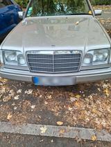 Mercedes-Benz Sehr gepflegten E 220 - gebrauchte Mercedes-Benz E 220 aus dem Jahr 1993
