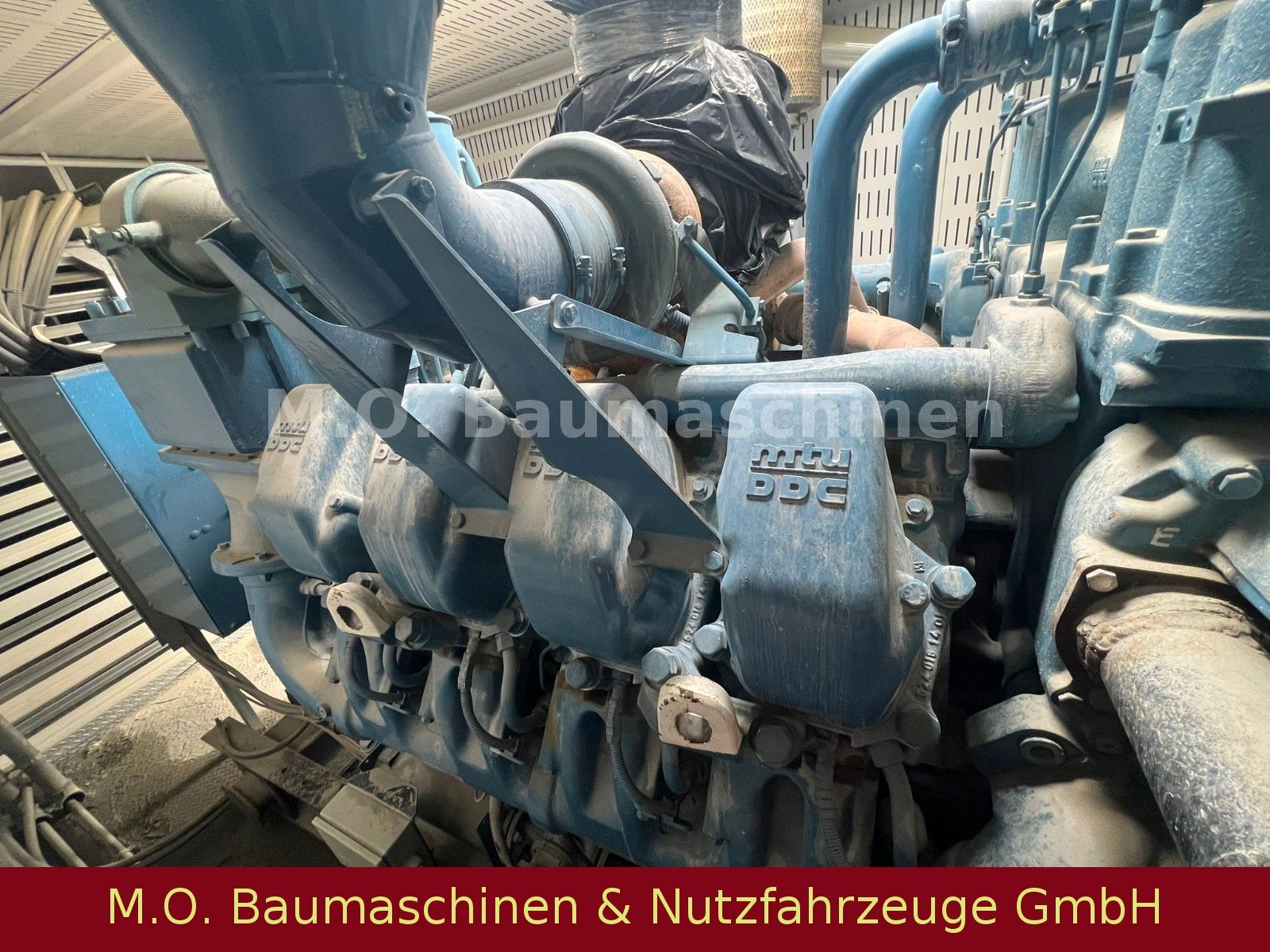 Fahrzeugabbildung Andere Stromaggregat 1000 KVA MTU / 8 Zylinder /