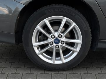 Ford Focus - 12