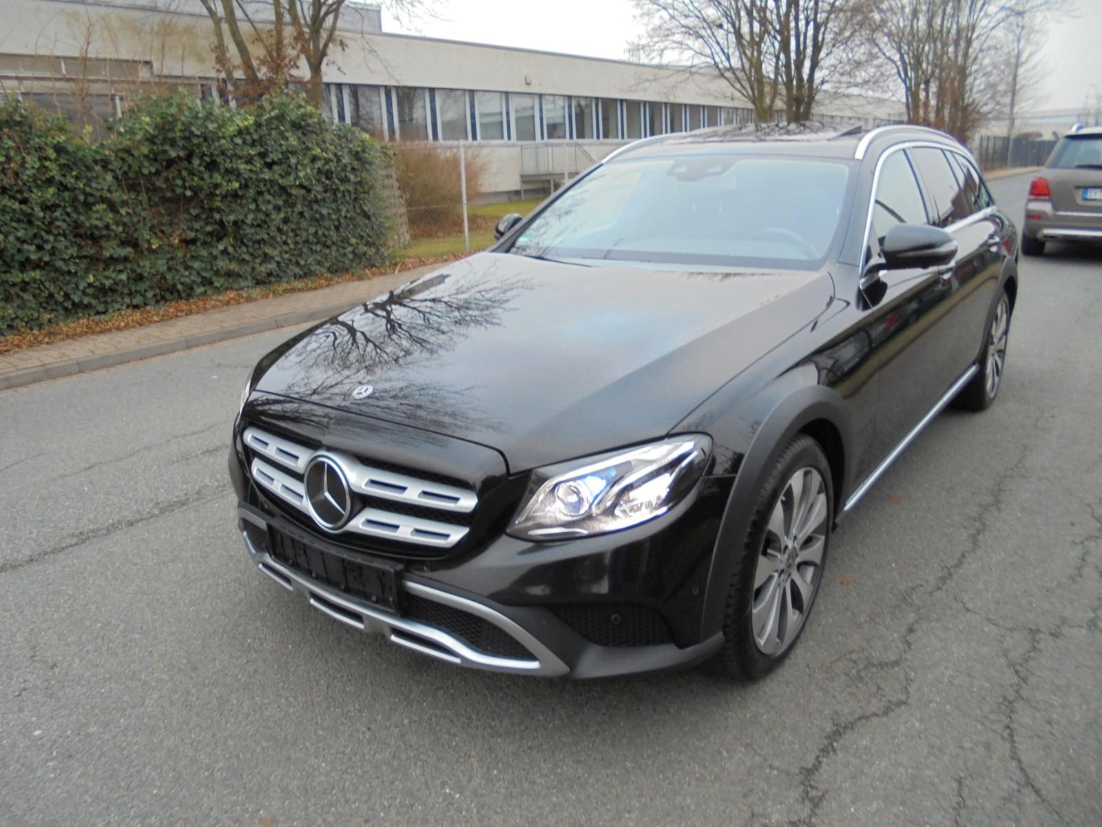 Mercedes-Benz E 220 d 4Matic All-Terrain Avantgarde 360°Kamera
