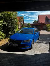 Skoda Superb 2.0 TDI SCR 140kW DSG PREMIUM EDIT CO... - Skoda Superb: 140