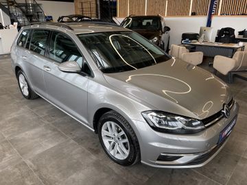 Volkswagen Golf VII Variant *ACC*NAVI*SHZ*PDC*LED*TOUCH*
