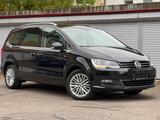 Volkswagen Sharan Cup BMT 2,0 Automatik 7 Sitzer Anhängerk. - Volkswagen Sharan: 7