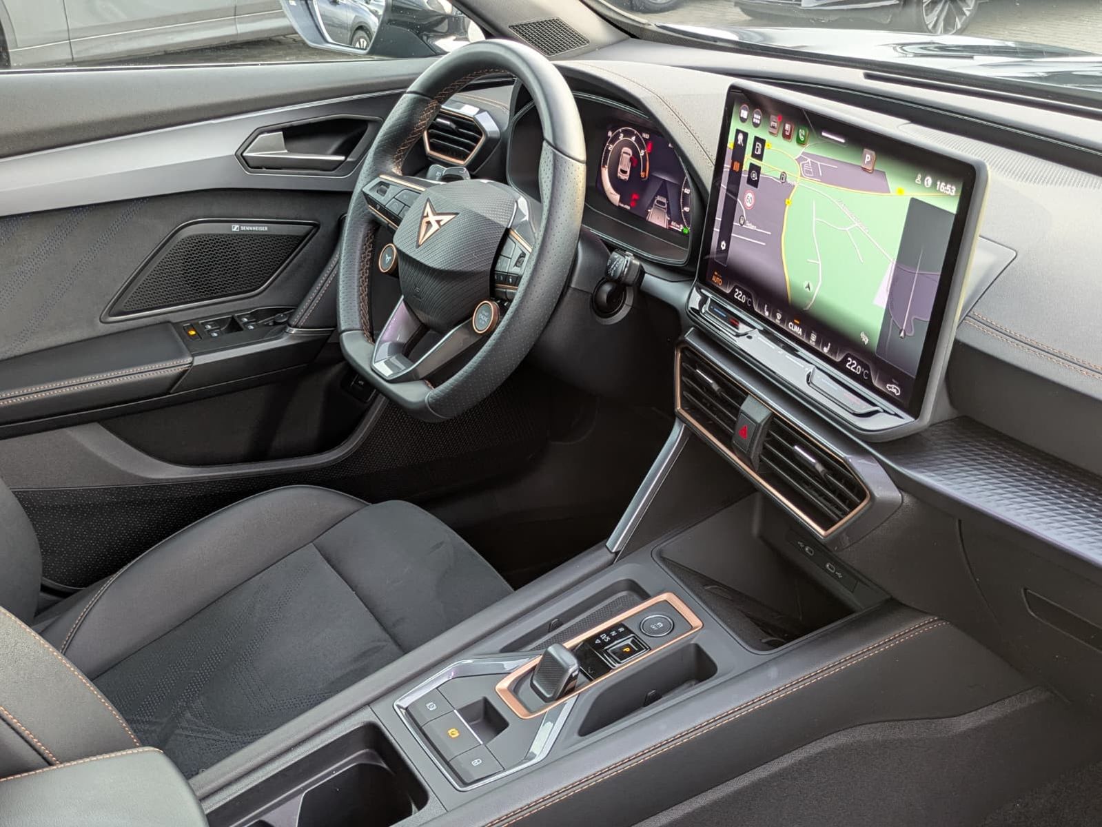 Fahrzeugabbildung CUPRA Formentor 2.0 TDI PANO*MATRIX*SENNH.*DINAM*360