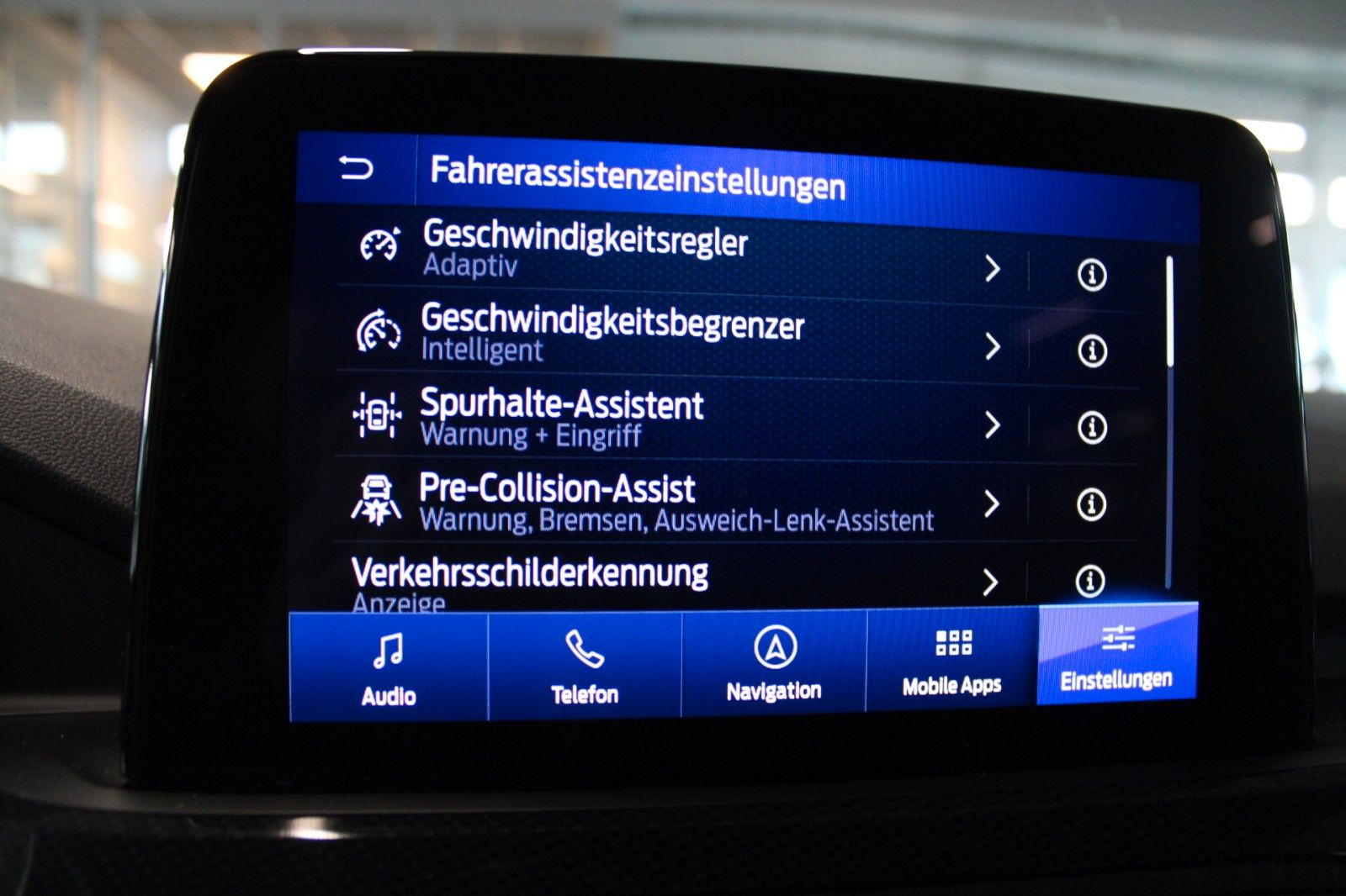 Fahrzeugabbildung Ford Kuga 2.5 PHEV ST-Line Aut. NAVI CAM WinterPaket
