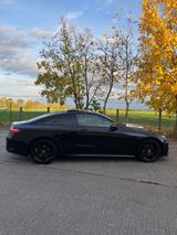 Mercedes-Benz E 220d Coupe AMG-Line - Mercedes-Benz E-Klasse: AMG