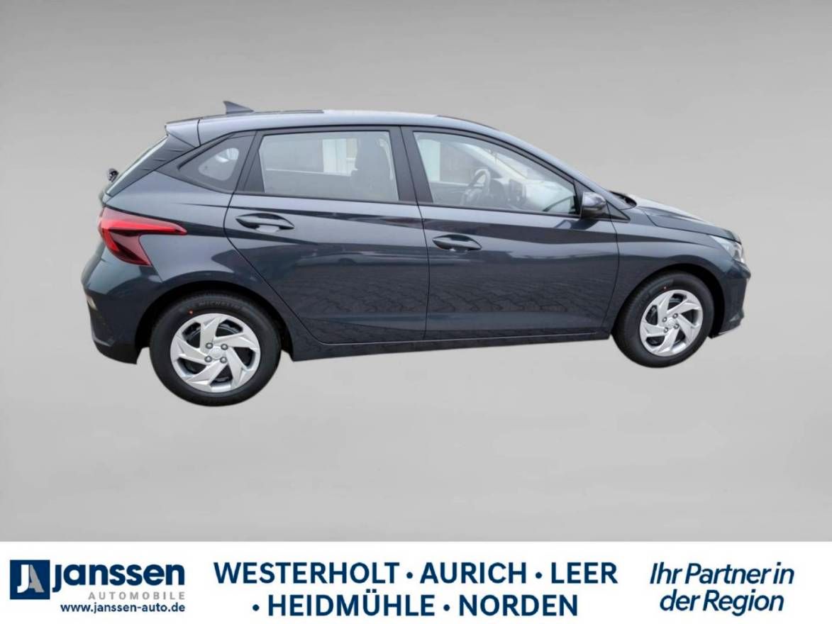 Fahrzeugabbildung Hyundai i20 Select Funktionspaket PDC Navi Rückfahrkamer