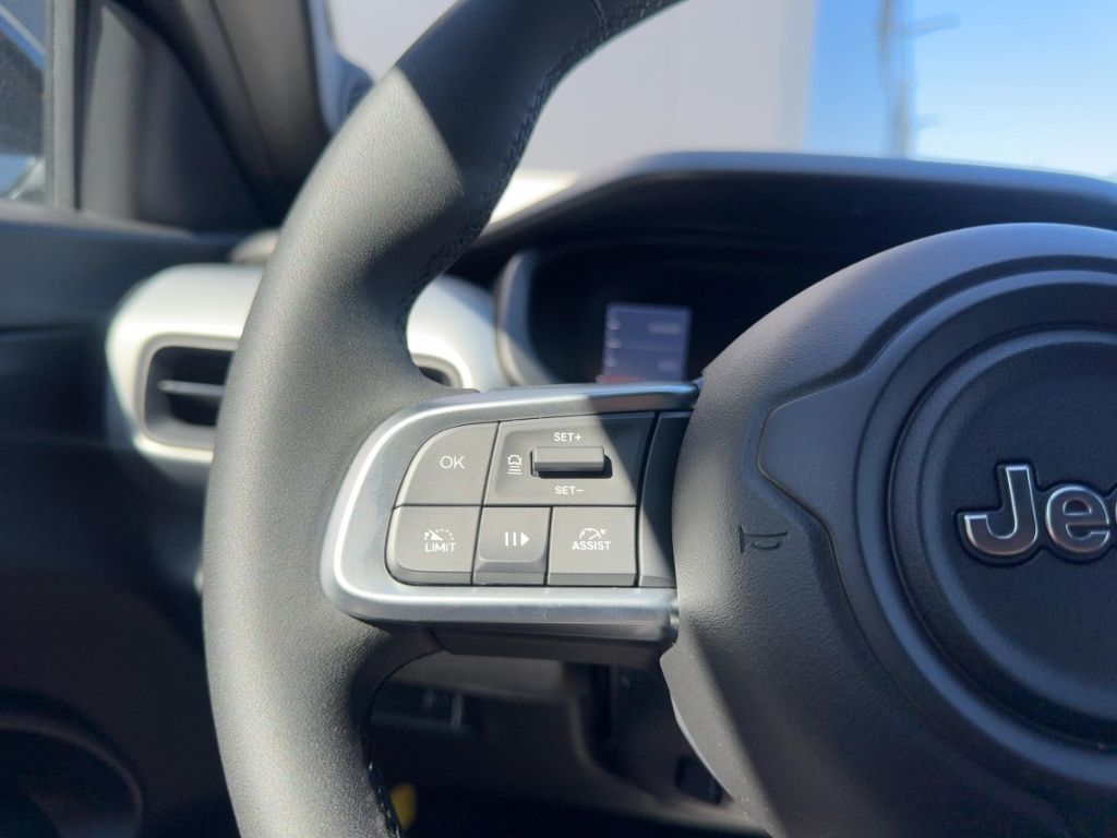 Fahrzeugabbildung Jeep Avenger Altitude Mild-Hybrid, Elektr. Heckklappe