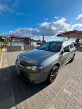 Nissan Almera 1.8 Benzin - Nissan Almera mit Benzin-Antrieb: Automatik