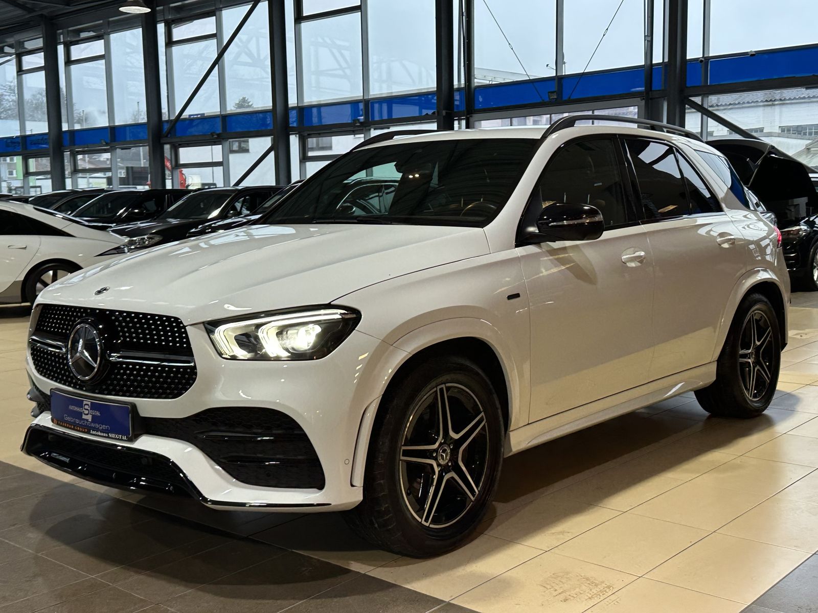 MERCEDES-BENZ GLE 350 e 4M*AMG Line*NightPaket*AHK*360°Cam*LED