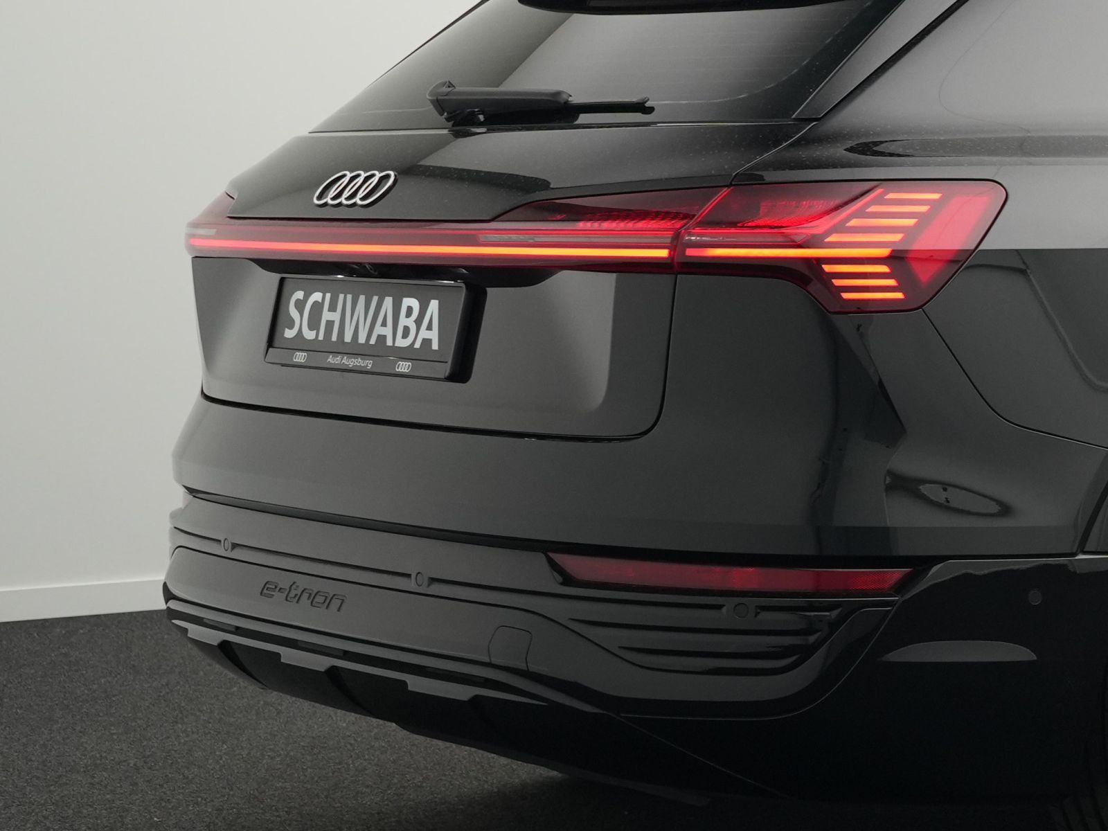 Audi Q8 e-tron - Bild 37