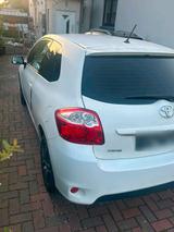 Toyota Auris 1,3 - Toyota Auris in Bremen