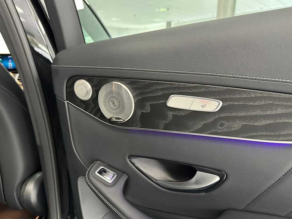 Mercedes-Benz GLC 400 d 4M*AMG*AIRM*PANO*BURM*DISTR*STHZG*360°