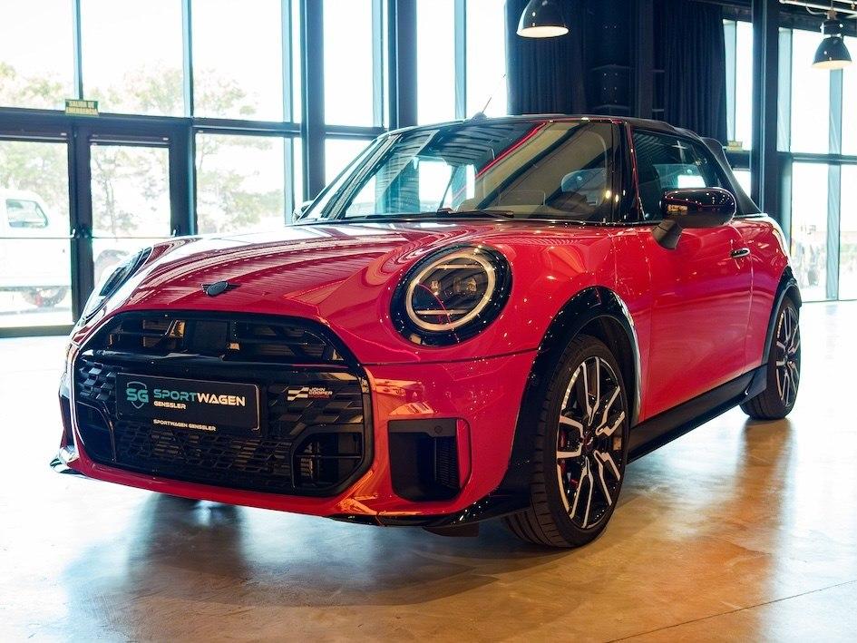 MINI John Cooper Works Trim Cabrio