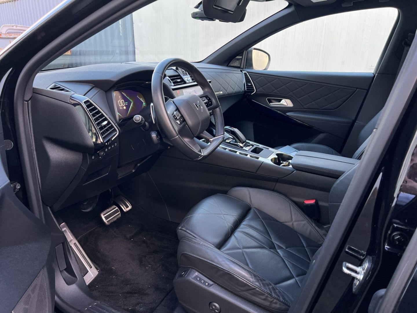 Fahrzeugabbildung DS Automobiles DS7 Crossback E-TENSE 1.6