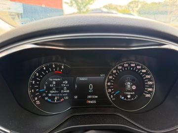 Ford Mondeo - 12