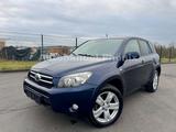 Toyota RAV 4 RAV4 Executive 4X4*GARANTIE*TÜV//iNSPK.NEU