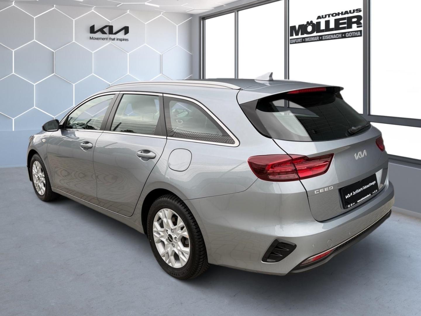 Kia Ceed_sw 1.5T Vision DCT7 Komf+ NAV PDC Klimaauto