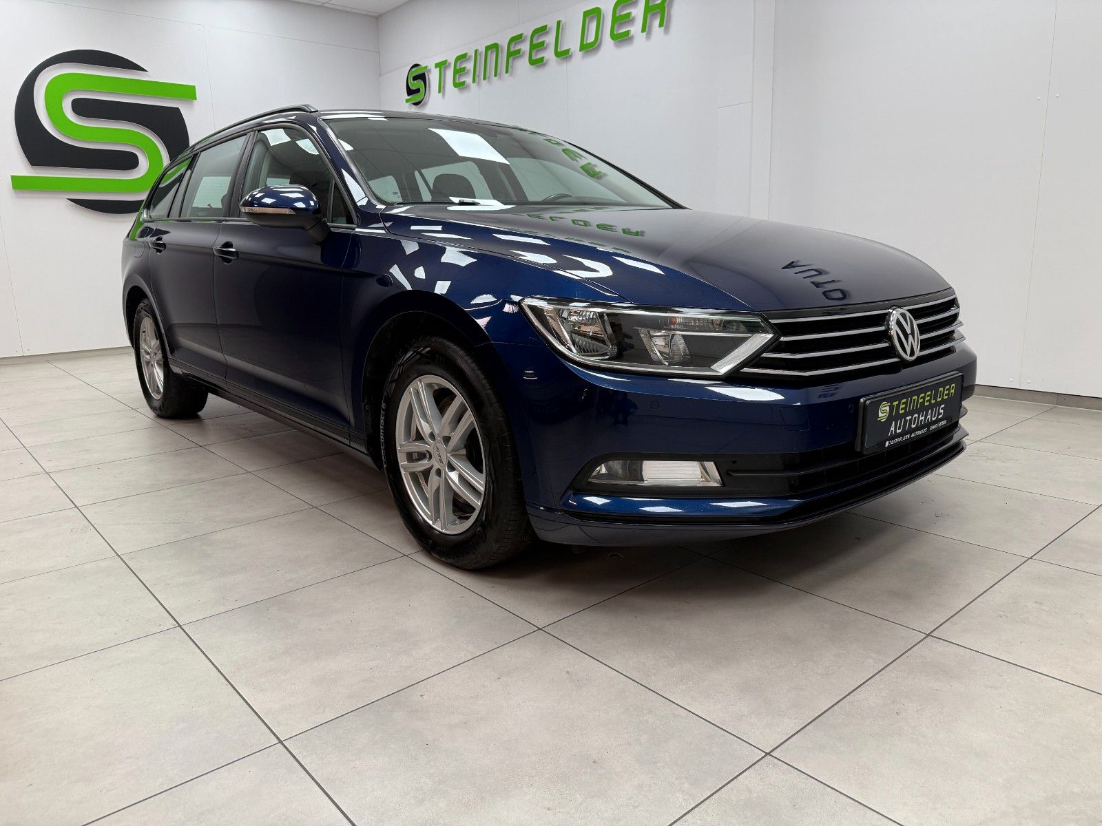 Volkswagen Passat Variant 2.0 TDI / ACC / AHK / NAVI / SHZ