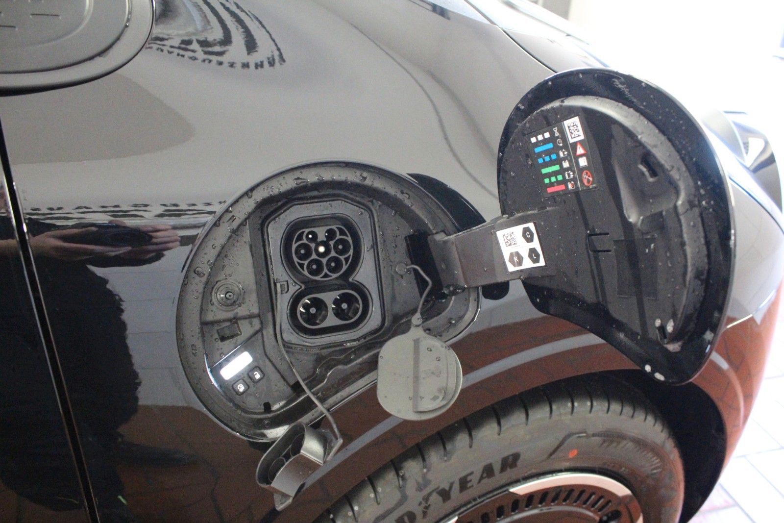 Fahrzeugabbildung Renault Twingo E-Tech 80 Urban Range *Techno*Sitzheizung