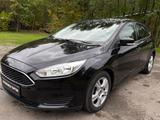 Ford Focus Lim. Ambiente / KLIMA / TÜV NEU - gebrauchte Ford Focus aus dem Jahr 2015