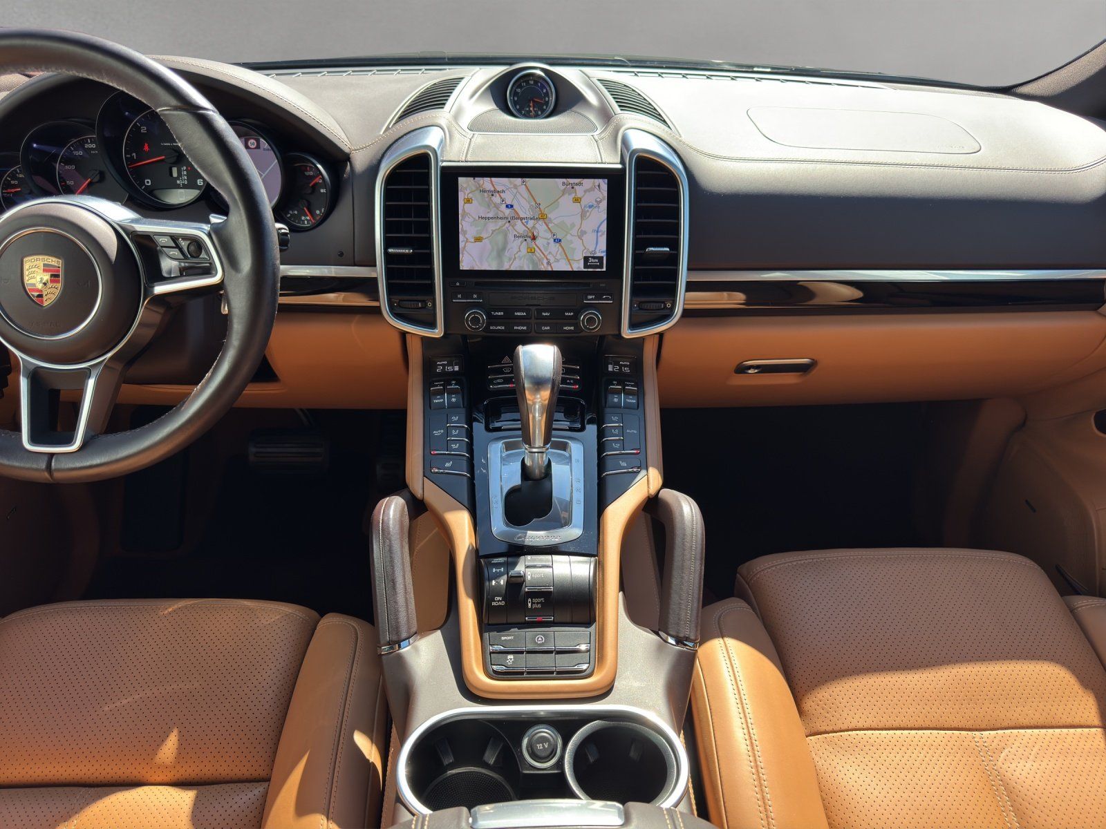 Fahrzeugabbildung Porsche Cayenne Diesel Platinum Edition/PDLS+/BOSE/STHZG