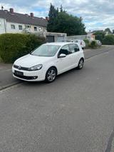 Volkswagen VW Golf 6 in Weiß - Volkswagen Golf: Weis