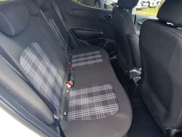 Hyundai i10 1.2 PRIME (79PS) Dachlackierung